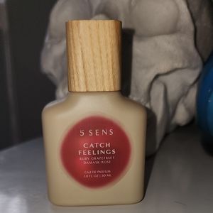 5 sens catch feelings perfume